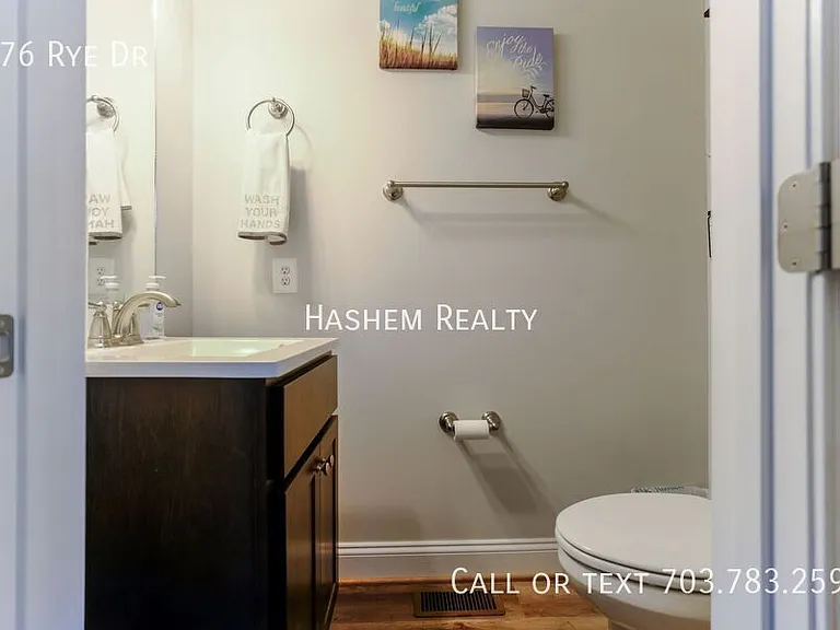 976 Rye Dr — Photo 14