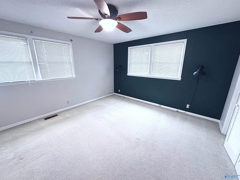 11406 Crestfield Dr SE — Photo 22