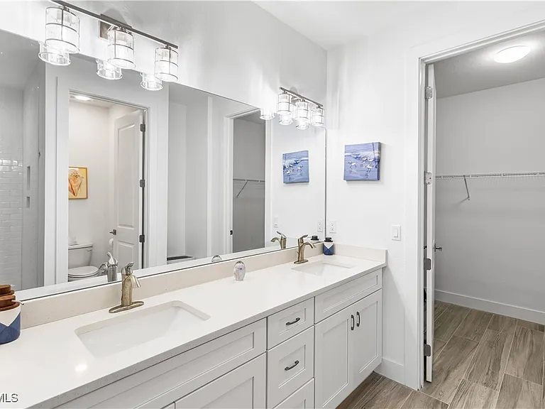 13460 Causeway Palms Cv — Photo 17