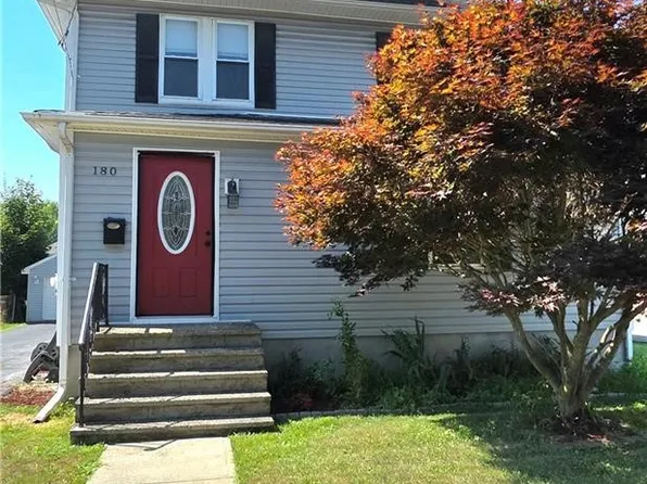 180 W Pulteney St, Corning, NY 14830