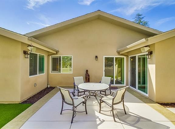2nd image of 11834 Handrich Dr
