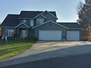 56 High Circle Dr NE, Iowa City, IA 52240