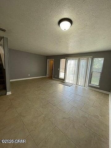 2nd image of 1907 H Havenwood Ln #H101-1