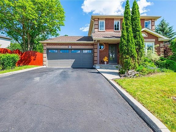 3rd image of 191 Stirling Macgregor Dr
