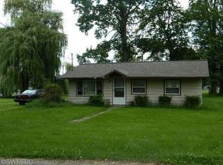 433 Longview Dr, Coldwater, MI 49036