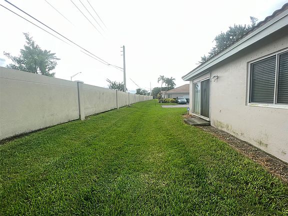 3rd image of 11681 SW 17th Court #11681