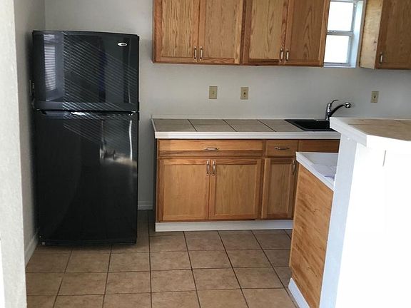 3rd image of 525 N 3rd St Unit B