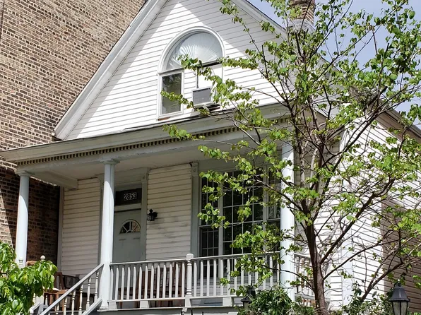 2853 N Christiana Ave, Chicago, IL 60618