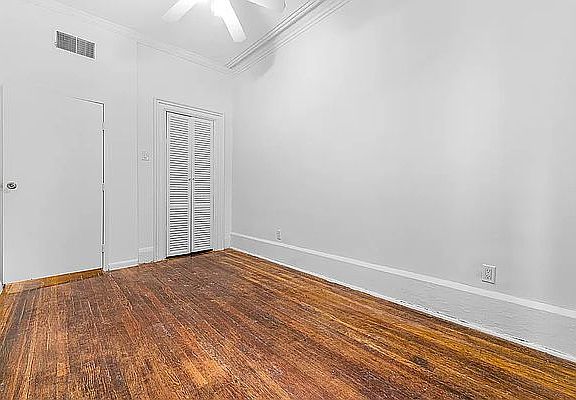 5th image of 104 E 30th St APT 3R