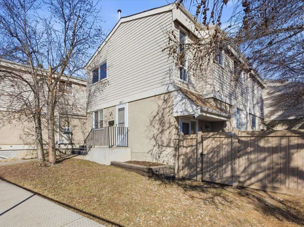 857 Erin Pl NW, Edmonton, AB T5T 1M6