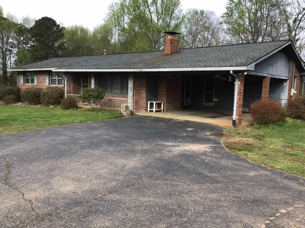 4291 Dicks Hill Pkwy, Mount Airy, GA 30563