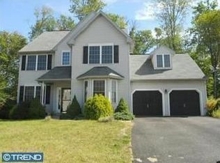 306 W Morlatton Rd, Douglassville, PA 19518
