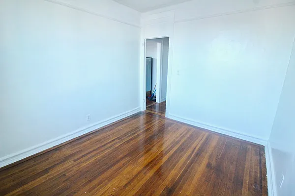 Rented by Realty Nerd | media 36