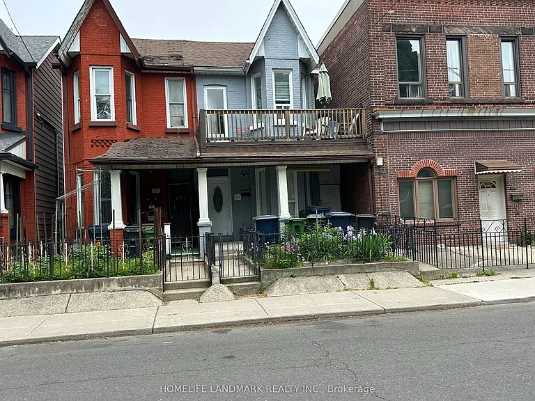 397 Brock Ave #A — Photo 1