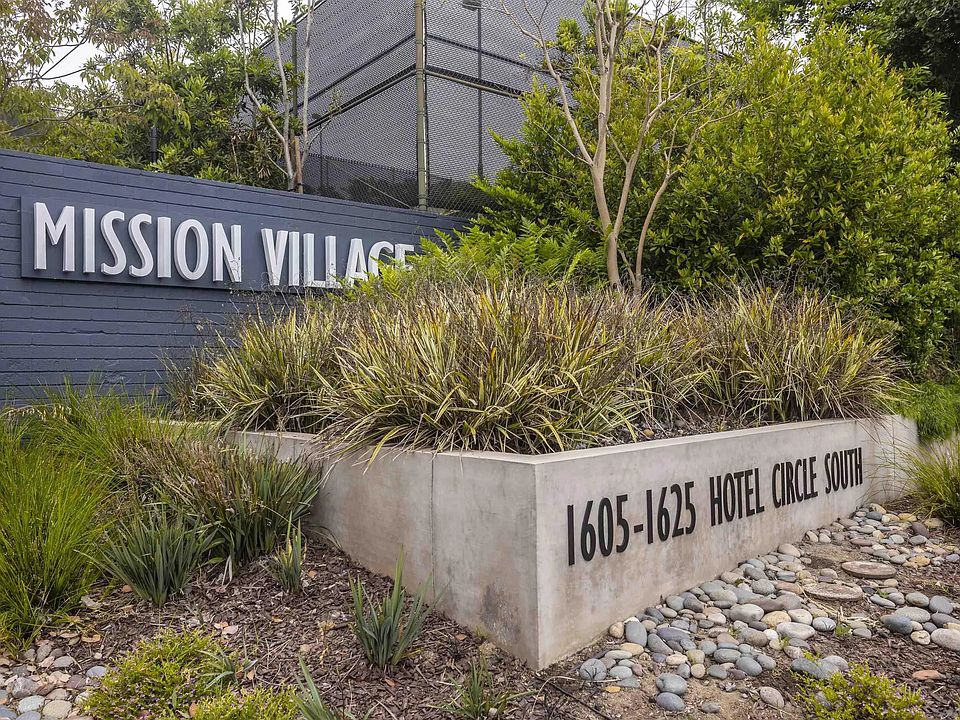 1st image of 1605 Hotel Cir S #207