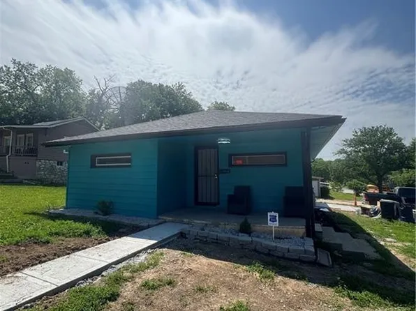 3421 E 55th St, Kansas City, MO 64130