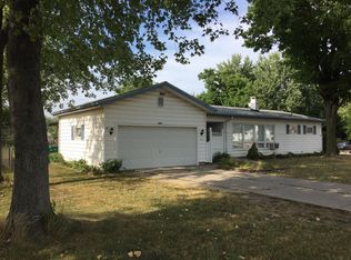 8050 Greiner Rd, Williamsville, NY 14221