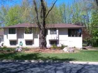 5866 Three Oaks Ave, Maple Plain, MN 55359