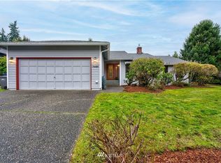 7085 44th Pl W, Mukilteo, WA 98275