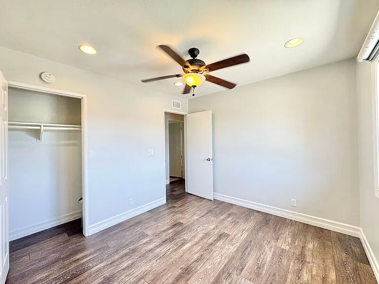 1530 Rogue St — Photo 10