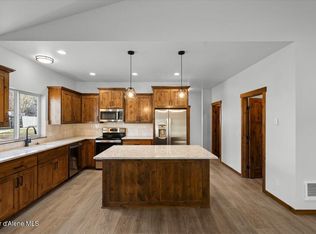 30619 N 5th St, Athol, ID 83801