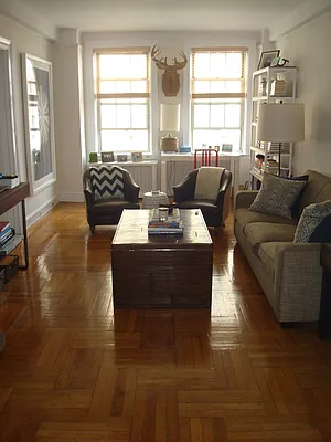 Rented by Metropolitan Equities | media 11