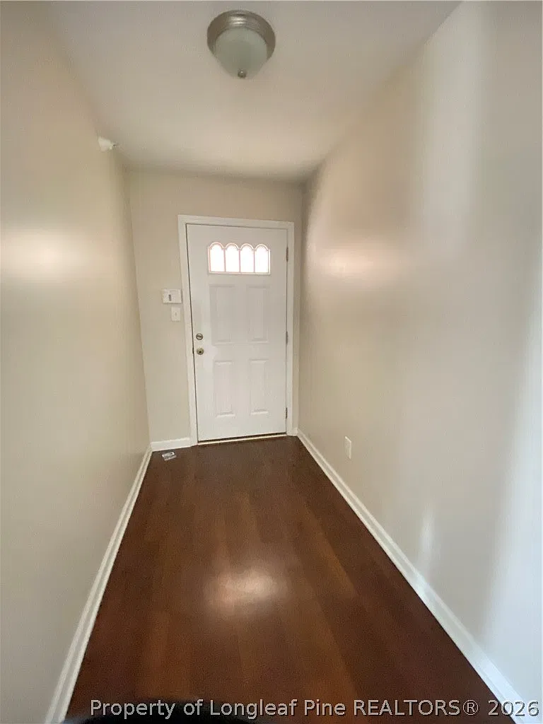 3 bed, 2.0 bath, 1414 sqft, $1,395 — Photo 2