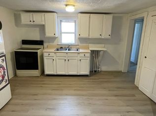 121-123 E Market St, Williamstown, PA 17098