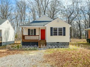 19917 Oakland Ave, South Chesterfield, VA 23834