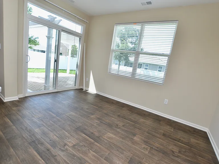 6816 Cobble Springs Ln — Photo 9