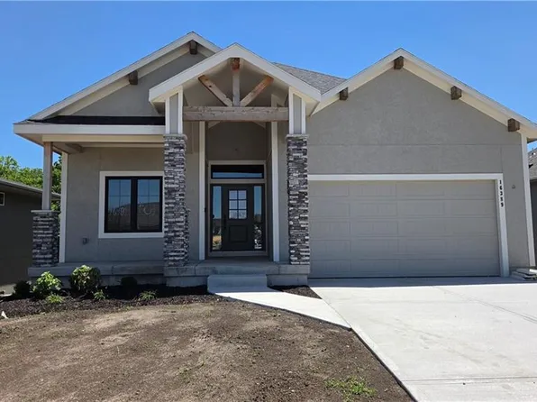16389 W 170th St, Olathe, KS 66062