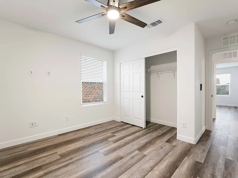 7547 Mojave Wind Ave — Photo 23