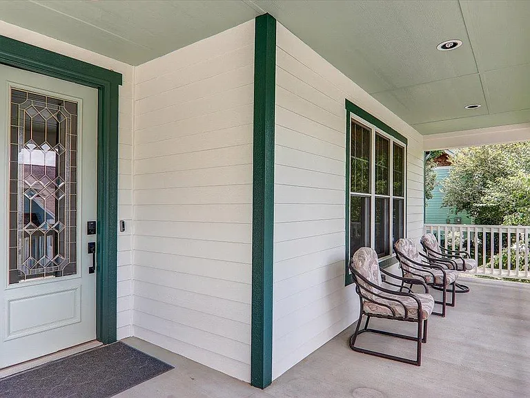 11 Oakhaven Ter — Photo 5