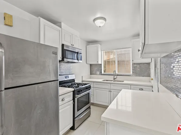 4108 Santa Rosalia Dr APT A, Los Angeles, CA 90008