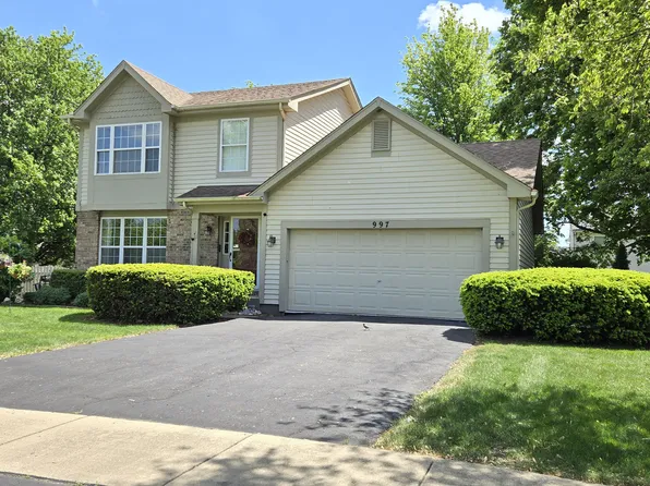 997 W Briarcliff Rd, Bolingbrook, IL 60440