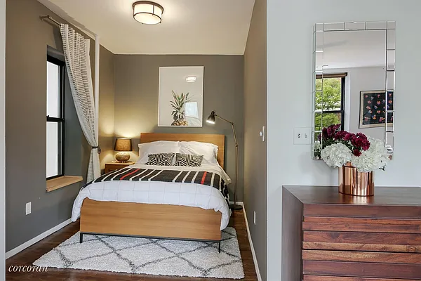 Sold by Corcoran | media 16