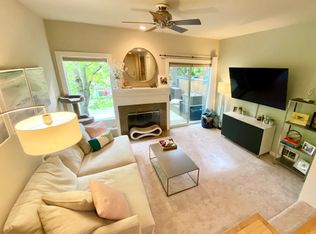 301 W Raye St APT 103, Seattle, WA 98119