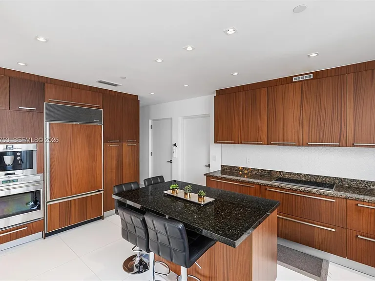 15811 Collins Ave #1604 — Photo 8