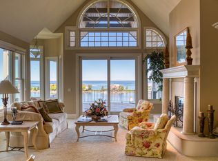 4056 Harborview Rdg, Petoskey, MI 49770