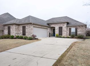 307 Flagstone Dr, Brandon, MS 39042