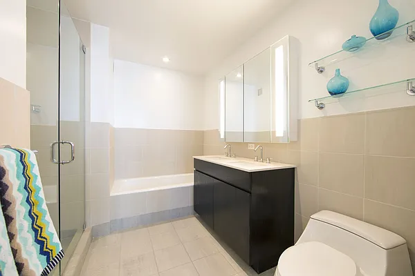 Rented by Compass | media 22