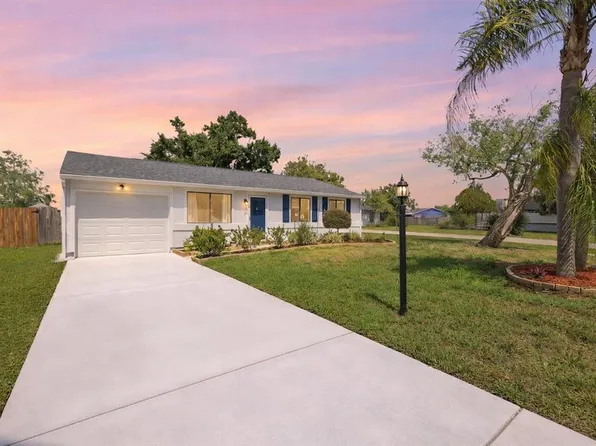 2959 N Lockwood Meadows Blvd, Sarasota, FL 34234