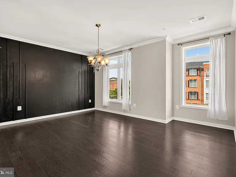 23685 Hopewell Manor Ter — Photo 17