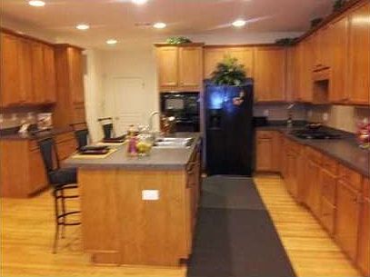 5th image of 3880 Brookhollow Dr
