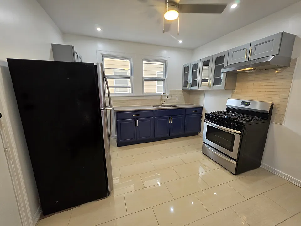 68 Prospect Ave #1