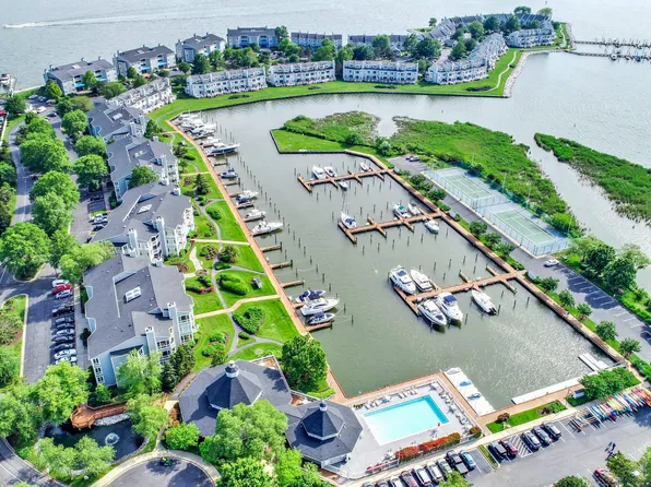 1401 Oyster Cove Dr, Grasonville, MD 21638