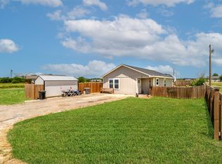 100 Allie Ct, Itasca, TX 76055