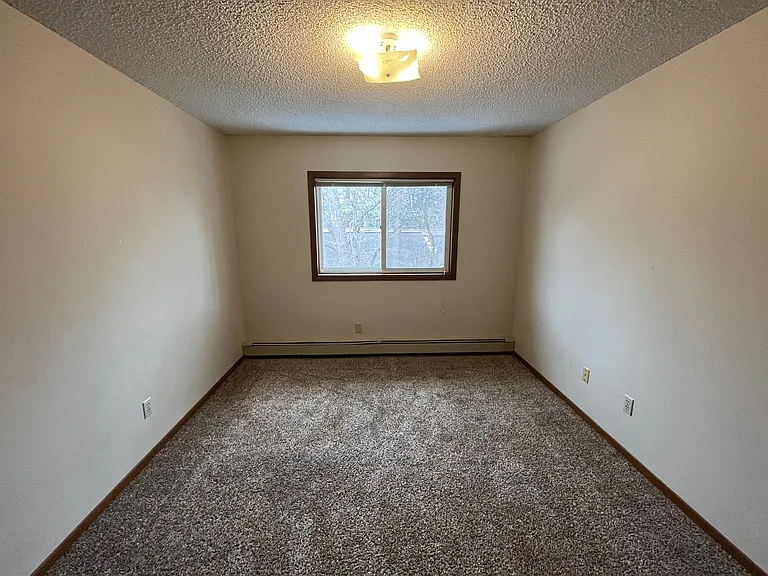 Welcome to Pine Forest Apartments in Forest Lake, MN — Photo 7