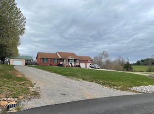 243 William Whitley Rd, Stanford, KY 40484