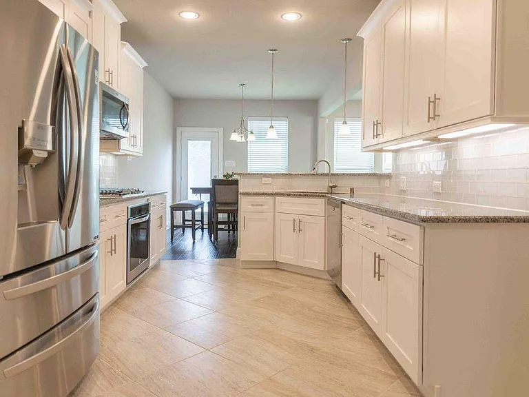 3064 Galveston St — Photo 5